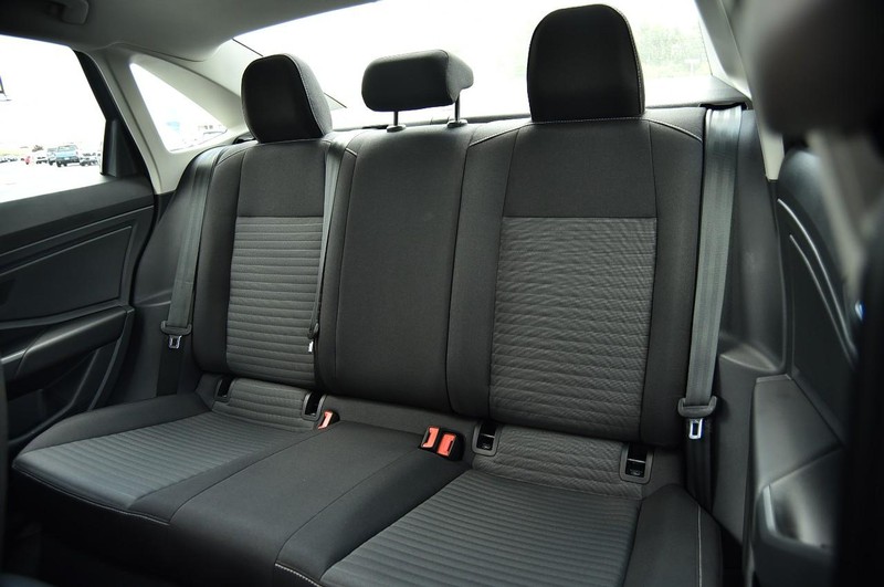 Volkswagen Jetta Vehicle Image 20