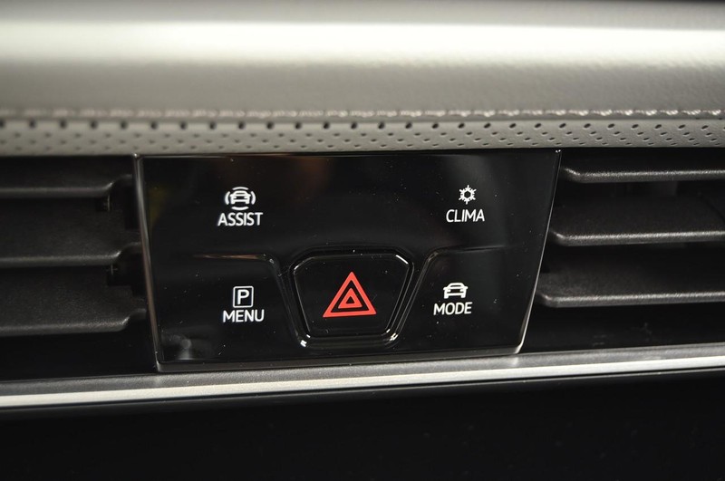 Volkswagen Atlas Vehicle Image 15