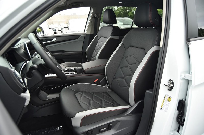 Volkswagen Atlas Vehicle Image 19