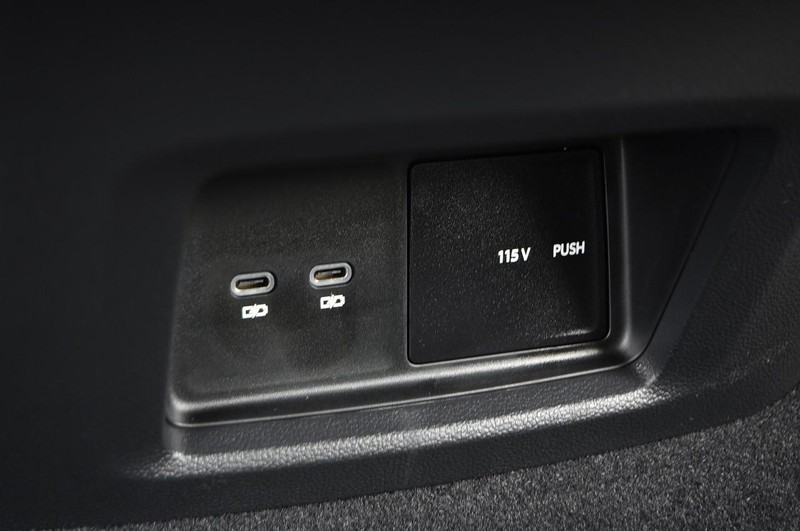 Volkswagen Atlas Vehicle Image 24