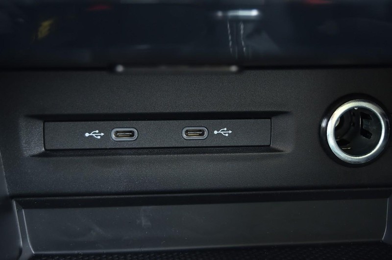Volkswagen Taos Vehicle Image 15