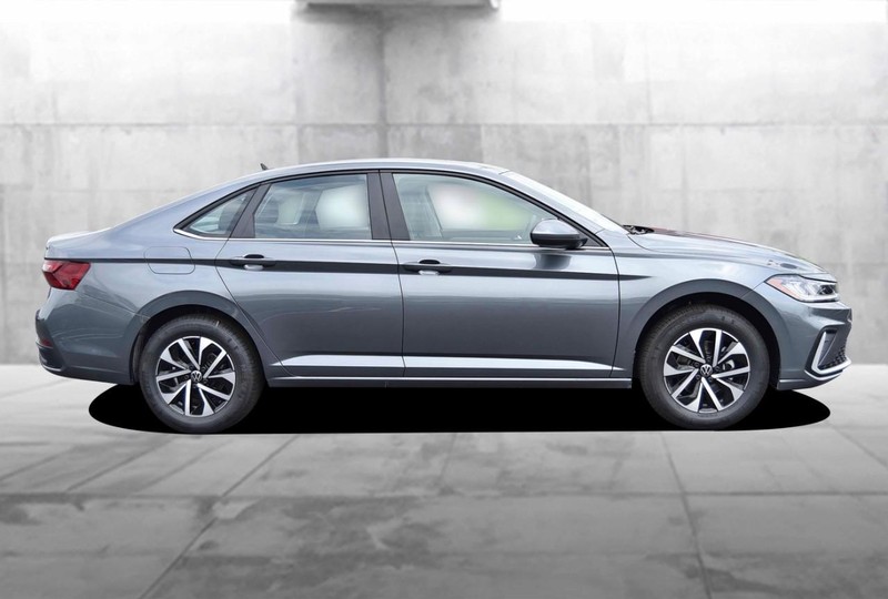 Volkswagen Jetta Vehicle Image 05