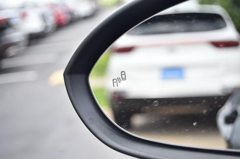 Volkswagen Jetta Vehicle Image 10