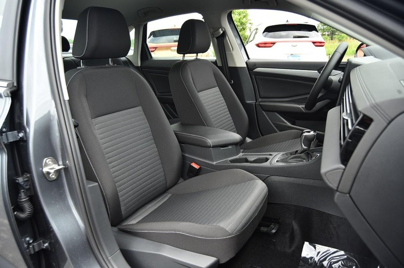 Volkswagen Jetta Vehicle Image 19