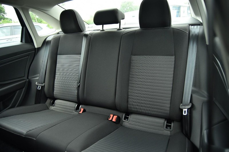 Volkswagen Jetta Vehicle Image 20