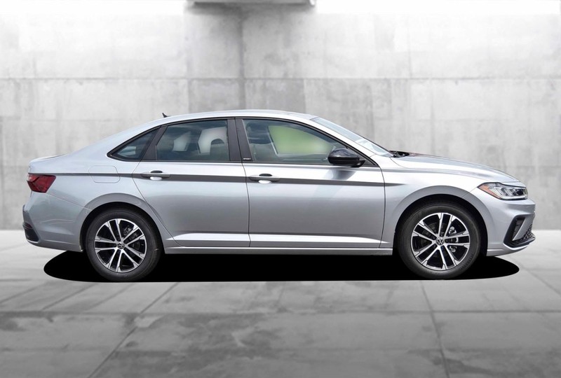 Volkswagen Jetta Vehicle Image 05
