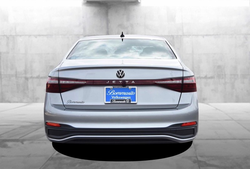 Volkswagen Jetta Vehicle Image 06