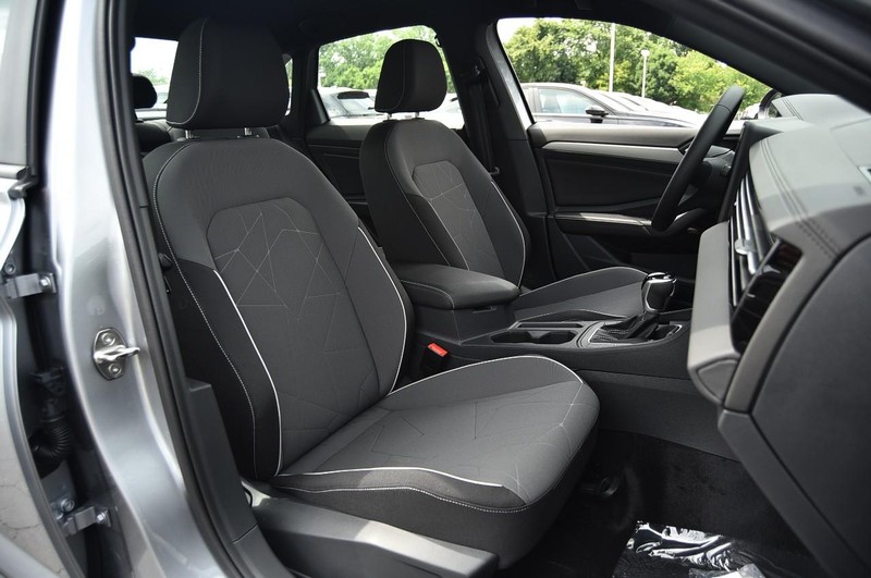 Volkswagen Jetta Vehicle Image 19