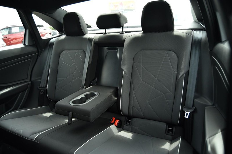 Volkswagen Jetta Vehicle Image 20