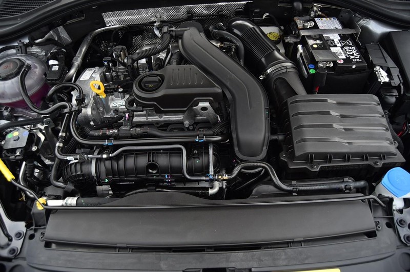 Volkswagen Jetta Vehicle Image 22