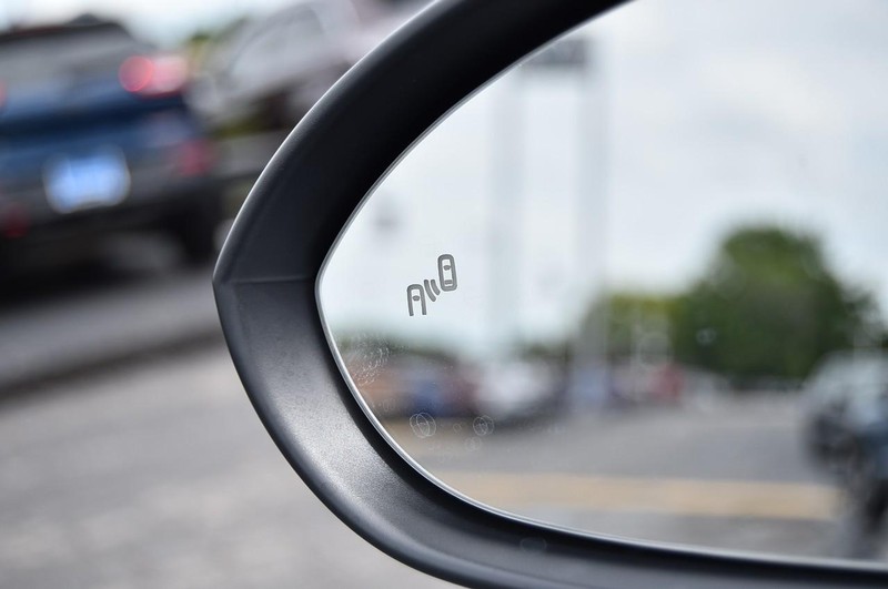Volkswagen Jetta Vehicle Image 10