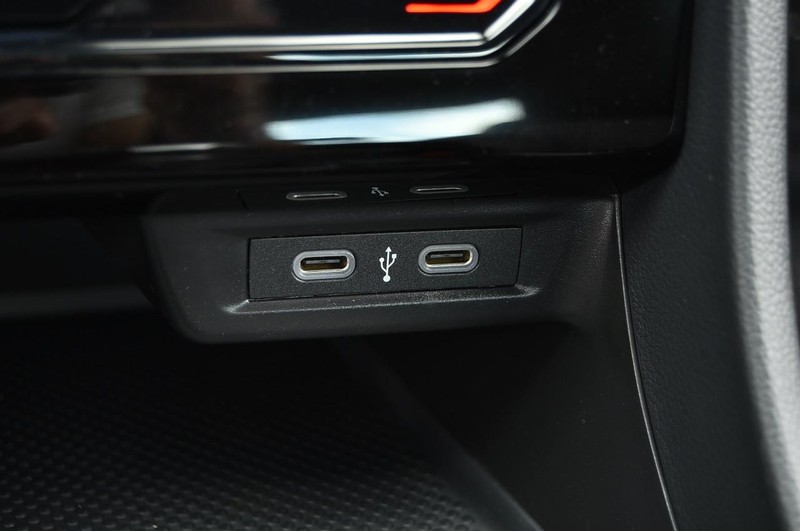 Volkswagen Jetta Vehicle Image 16