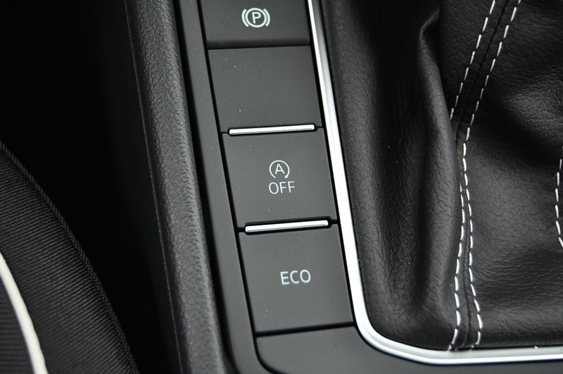 Volkswagen Jetta Vehicle Image 17