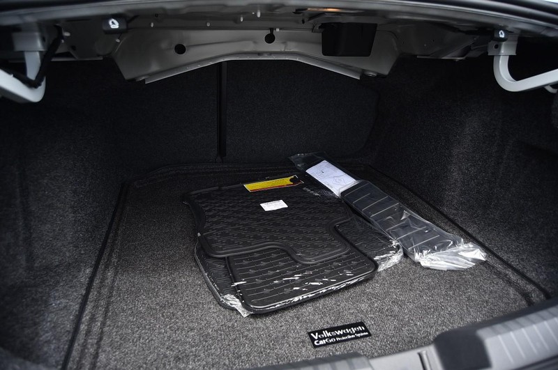 Volkswagen Jetta Vehicle Image 22