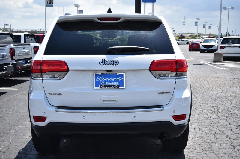 Jeep Grand Cherokee Vehicle Image 06