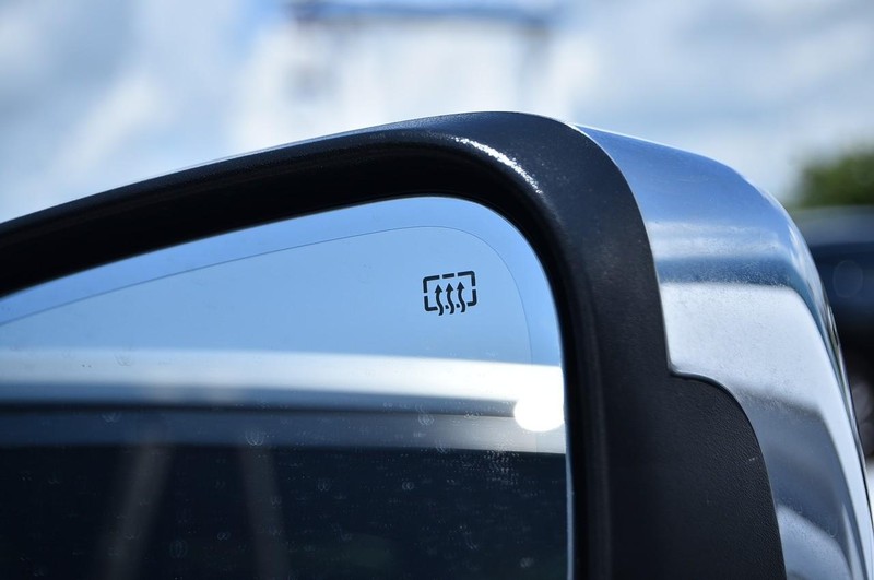 Jeep Grand Cherokee Vehicle Image 10