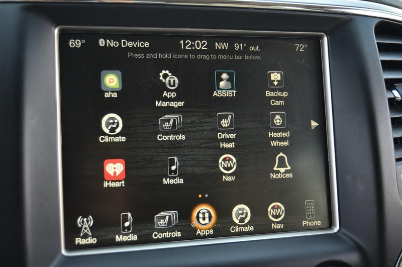 Jeep Grand Cherokee Vehicle Image 14