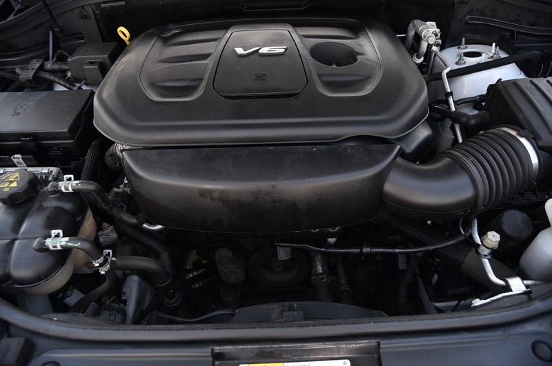 Jeep Grand Cherokee Vehicle Image 27