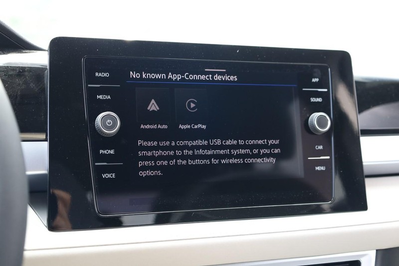 Volkswagen Taos Vehicle Image 14