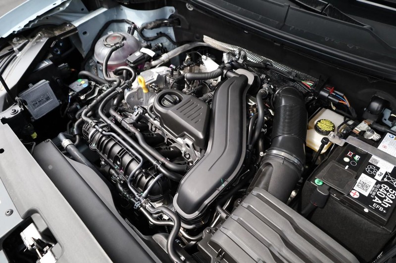 Volkswagen Taos Vehicle Image 28
