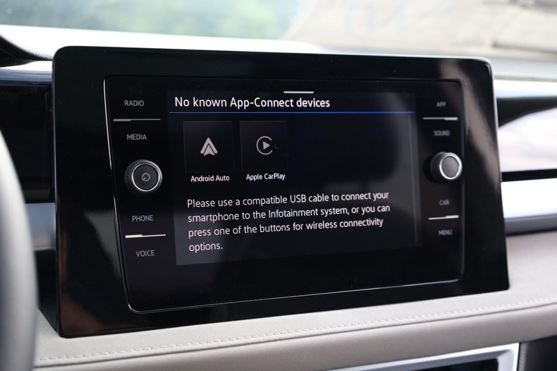 Volkswagen Taos Vehicle Image 14