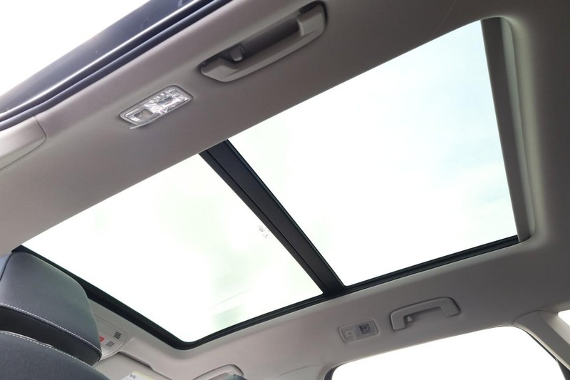 Volkswagen Taos Vehicle Image 21