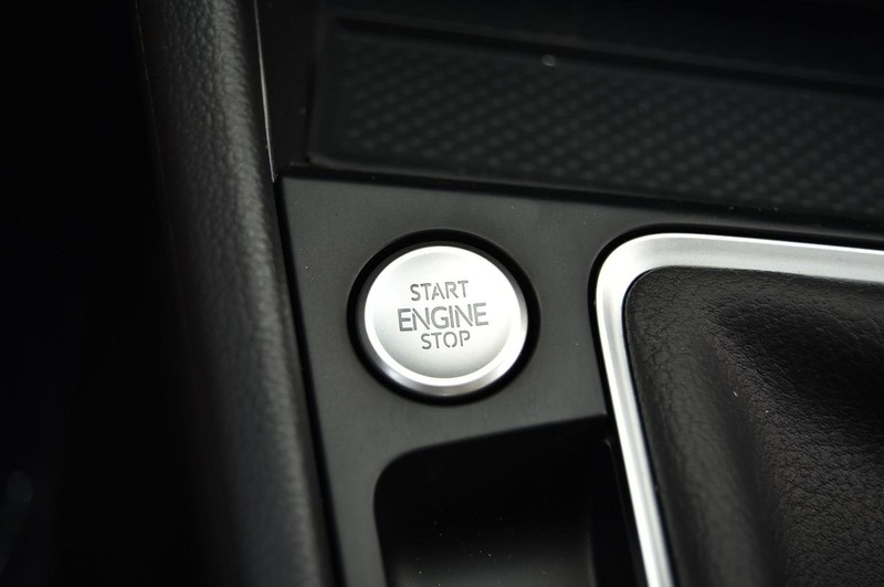Volkswagen Jetta Vehicle Image 17