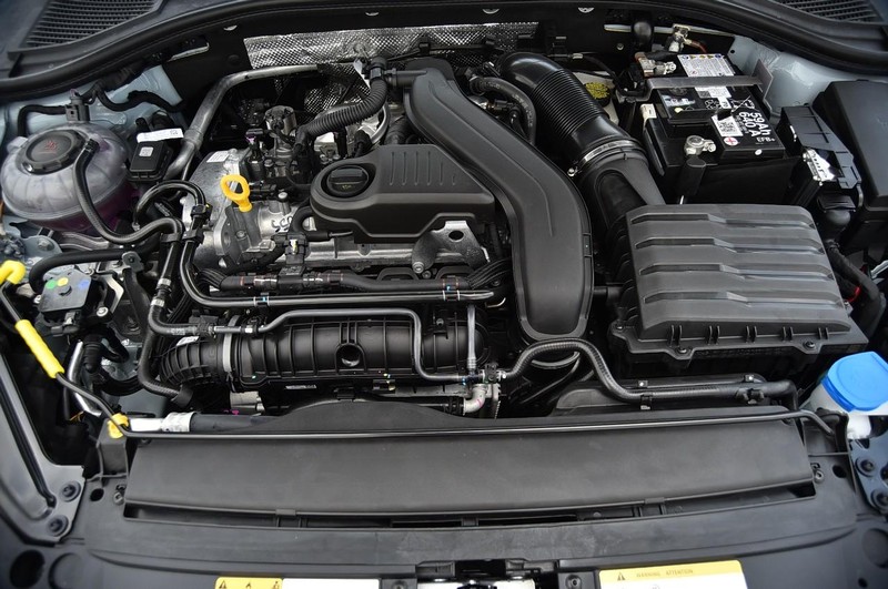 Volkswagen Jetta Vehicle Image 25