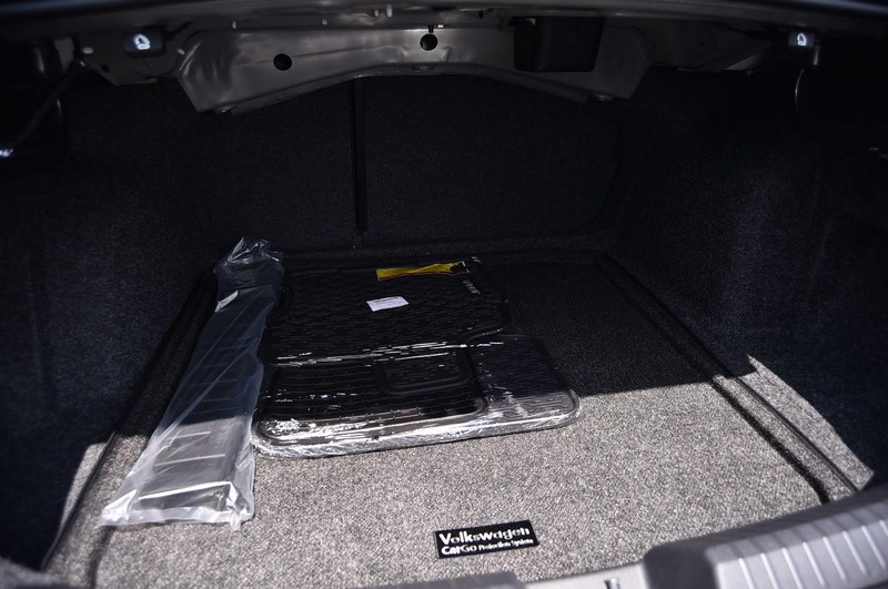 Volkswagen Jetta Vehicle Image 24