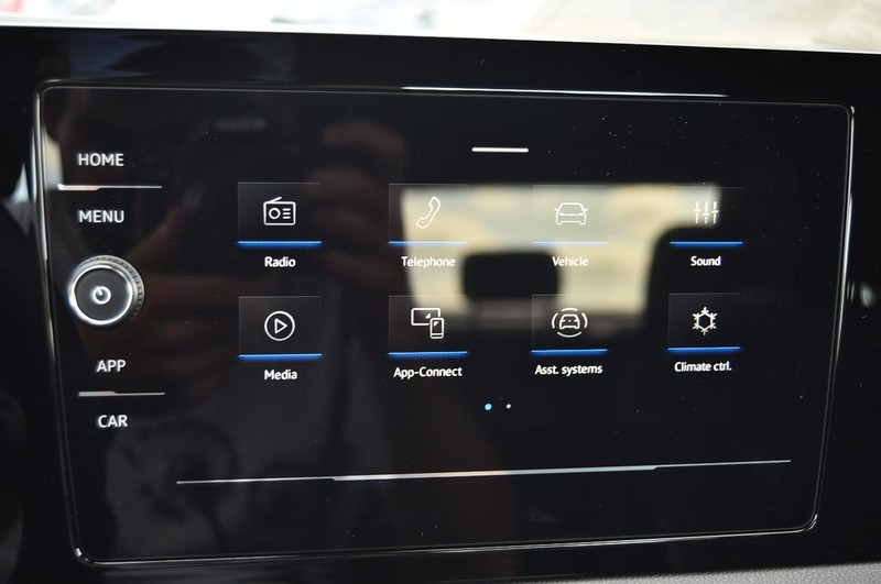 Volkswagen Jetta Vehicle Image 14