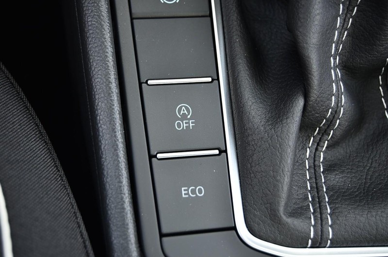 Volkswagen Jetta Vehicle Image 17