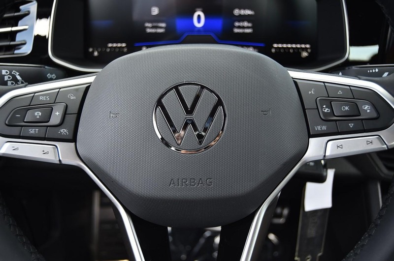 Volkswagen Jetta Vehicle Image 18
