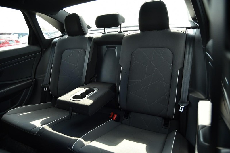 Volkswagen Jetta Vehicle Image 21