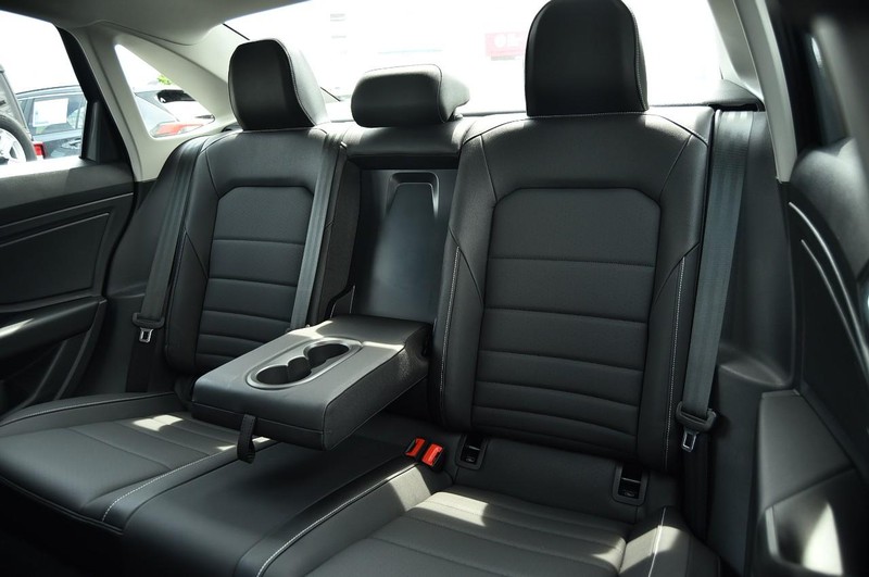 Volkswagen Jetta Vehicle Image 22