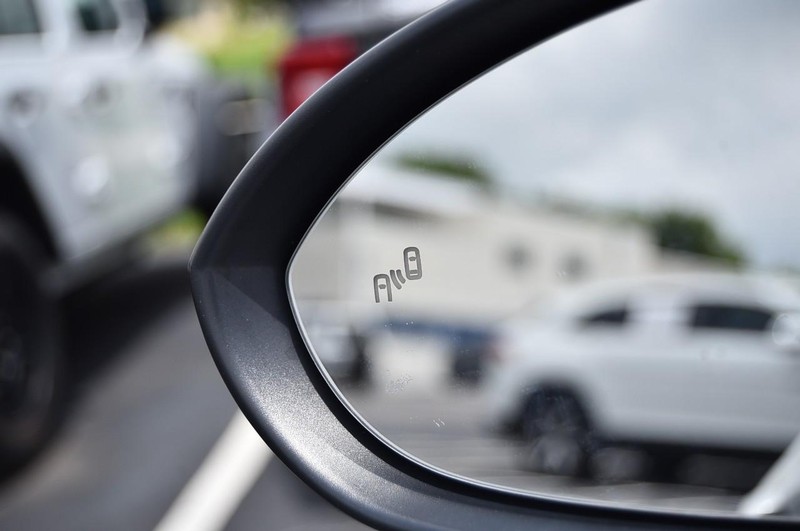 Volkswagen Jetta Vehicle Image 10