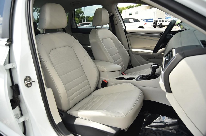 Volkswagen Jetta Vehicle Image 20