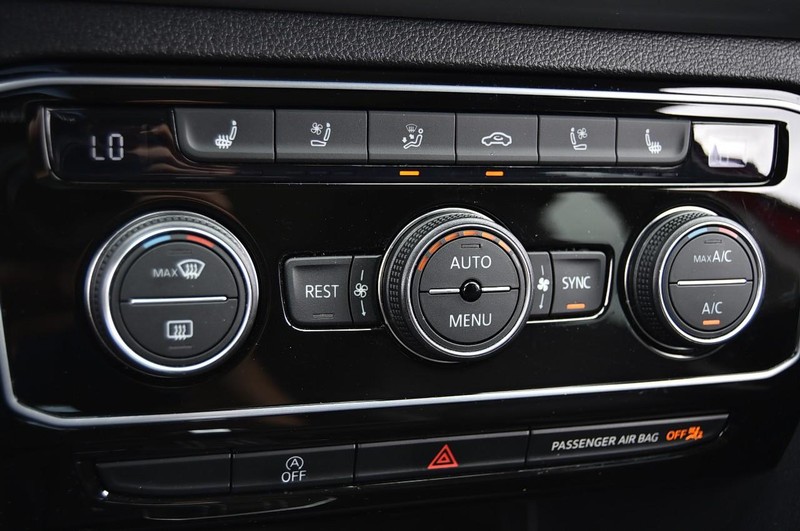 Volkswagen Atlas Vehicle Image 15
