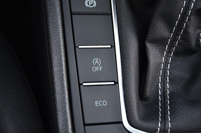 Volkswagen Jetta Vehicle Image 17