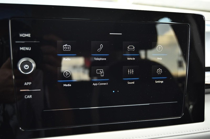 Volkswagen Taos Vehicle Image 13