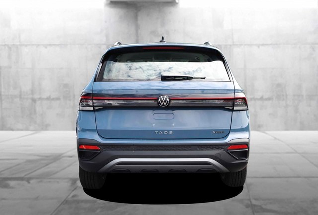 Volkswagen Taos Vehicle Image 06