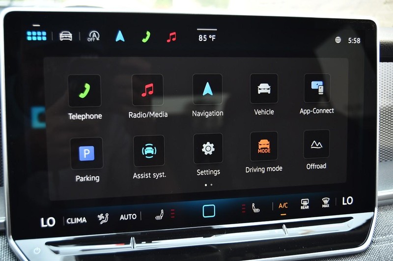 Volkswagen Tiguan Vehicle Image 13
