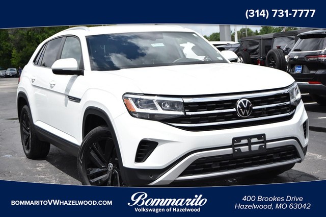 2023 Volkswagen Atlas Cross Sport 3.6L V6 SE w/Technology at Frazier Automotive in Hazelwood MO
