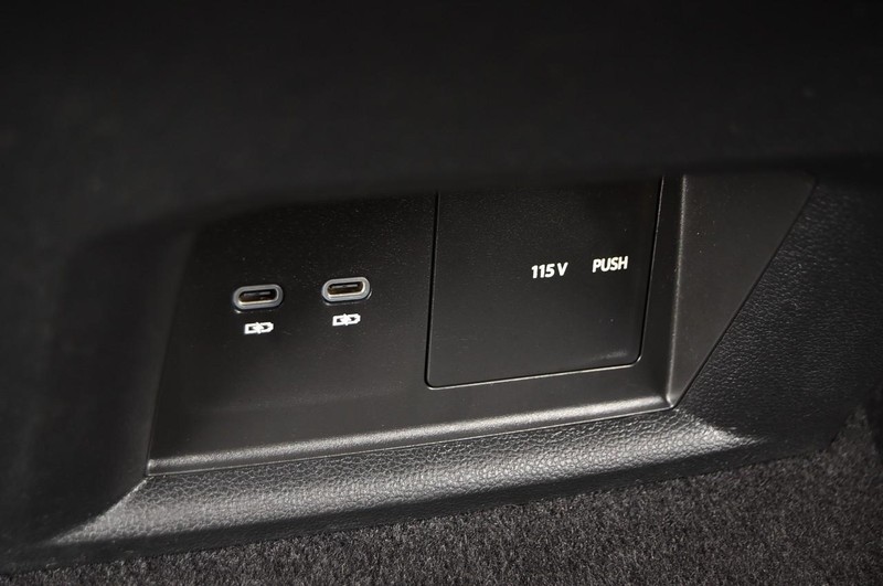 Volkswagen Atlas Cross Sport Vehicle Image 23