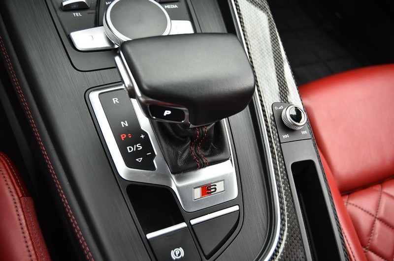 Audi S5 Sportback Vehicle Image 19