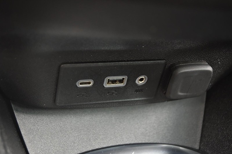 Chevrolet Malibu Vehicle Image 14