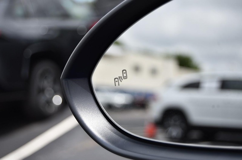 Volkswagen Jetta Vehicle Image 10