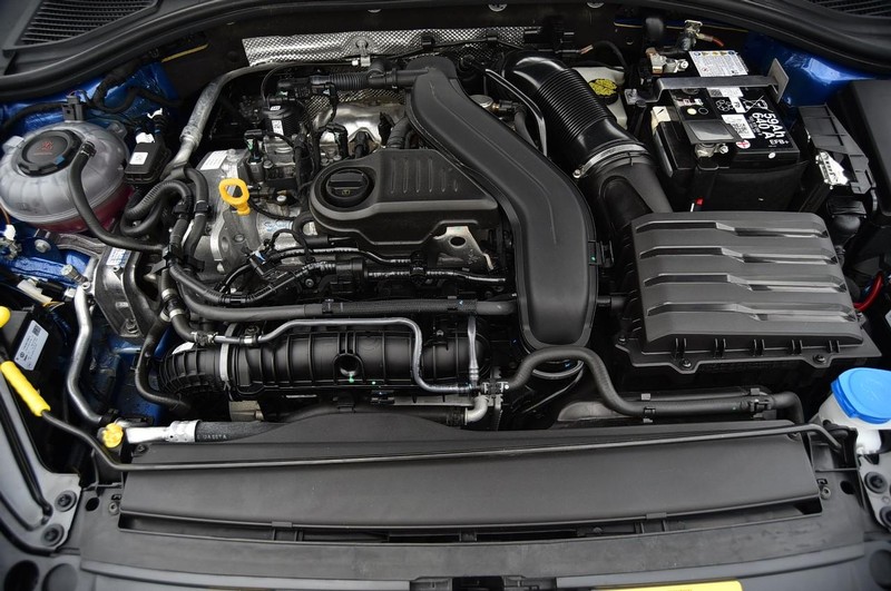 Volkswagen Jetta Vehicle Image 25