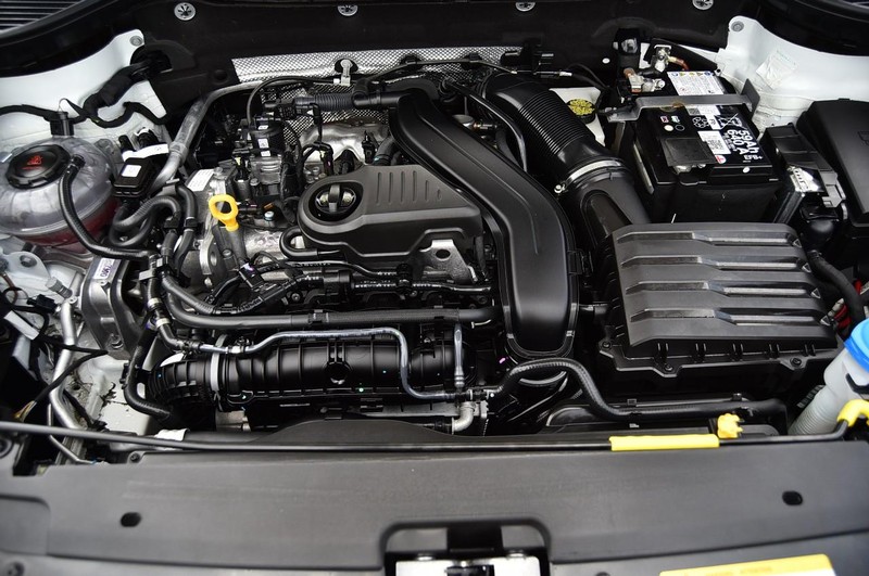 Volkswagen Taos Vehicle Image 26