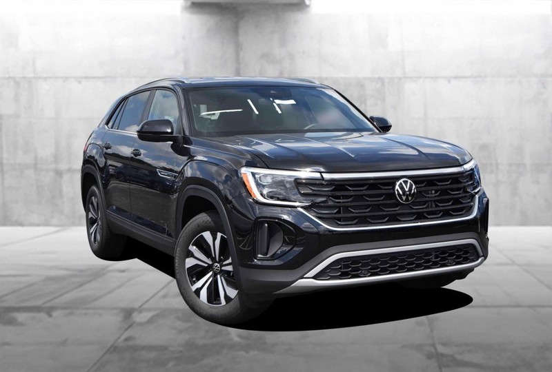 Volkswagen Atlas Cross Sport Vehicle Image 02