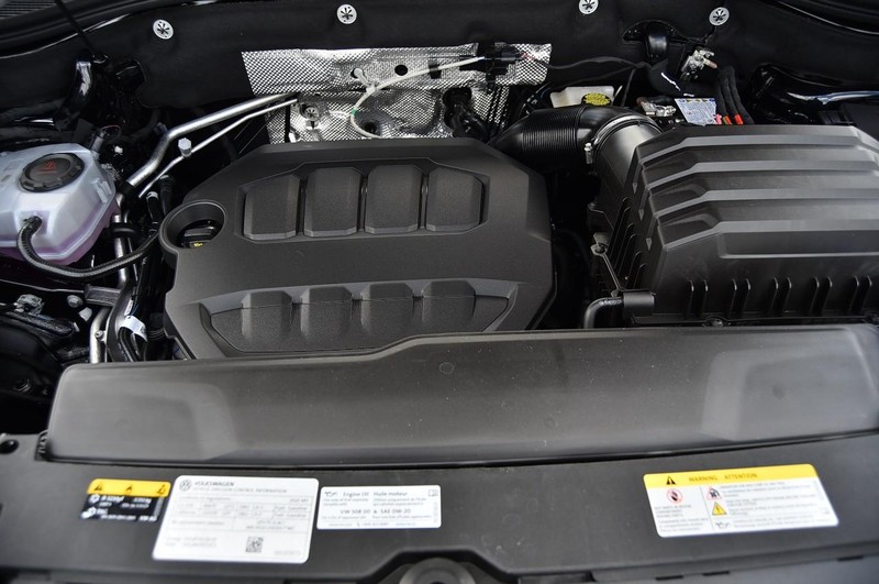 Volkswagen Atlas Cross Sport Vehicle Image 24